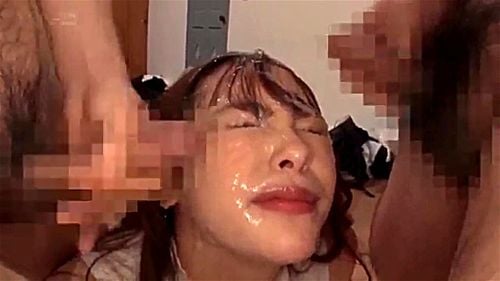 「すごいドロドロの精子。もっとかけて欲しい」美女がチンカス付きの精子を顔射されて喜ぶ【小倉由菜】